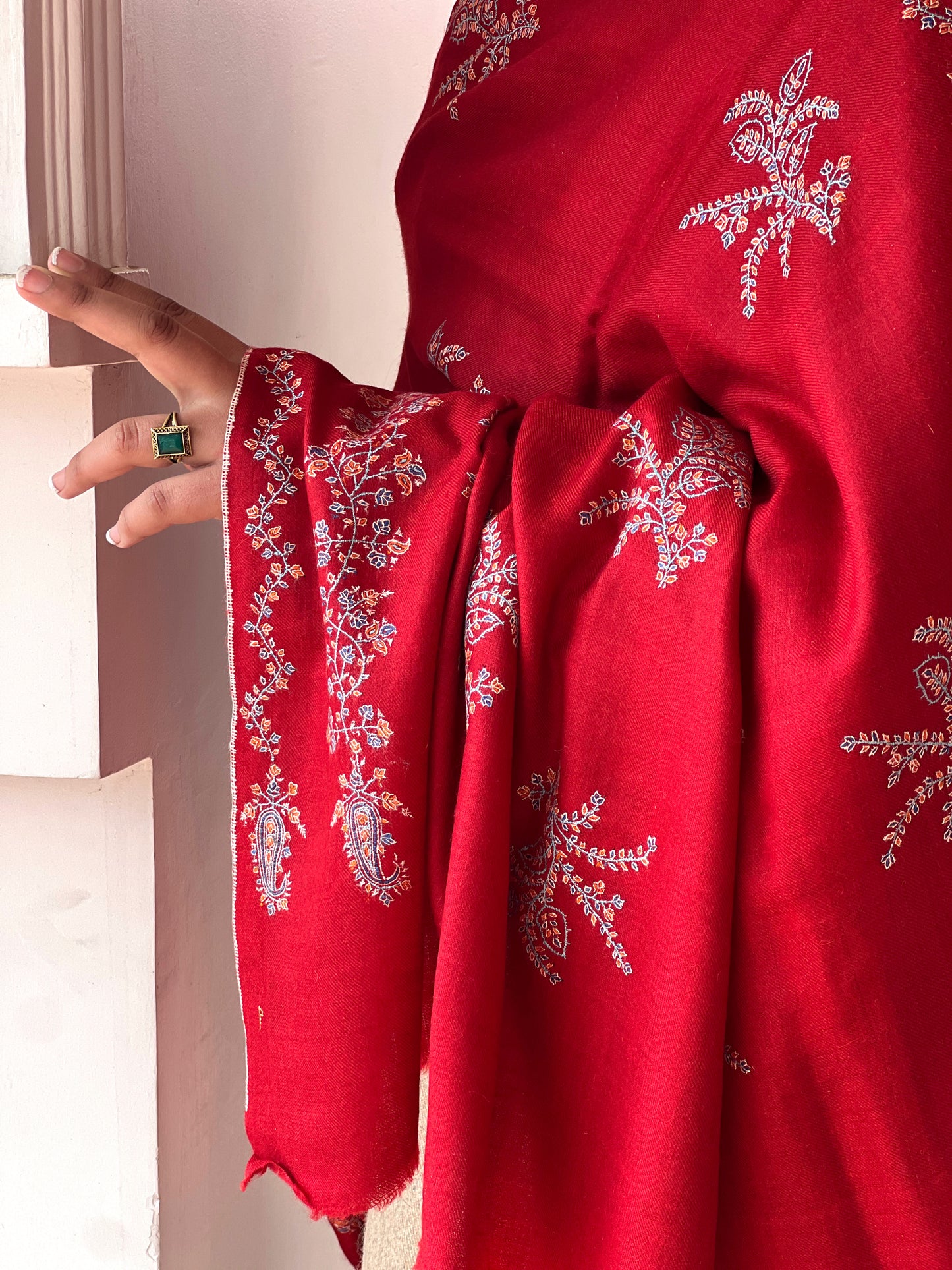Laal Booti Pashmina