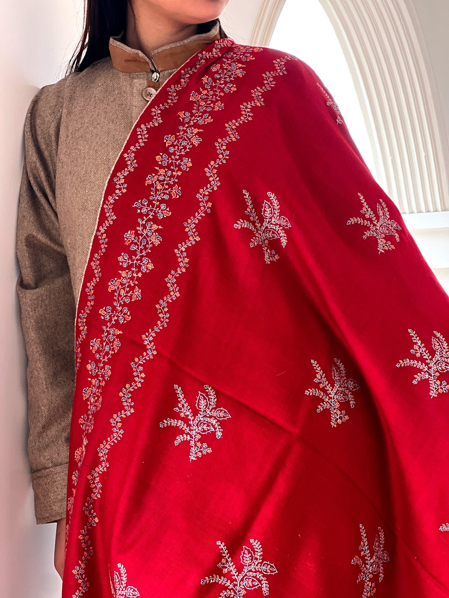 Laal Booti Pashmina