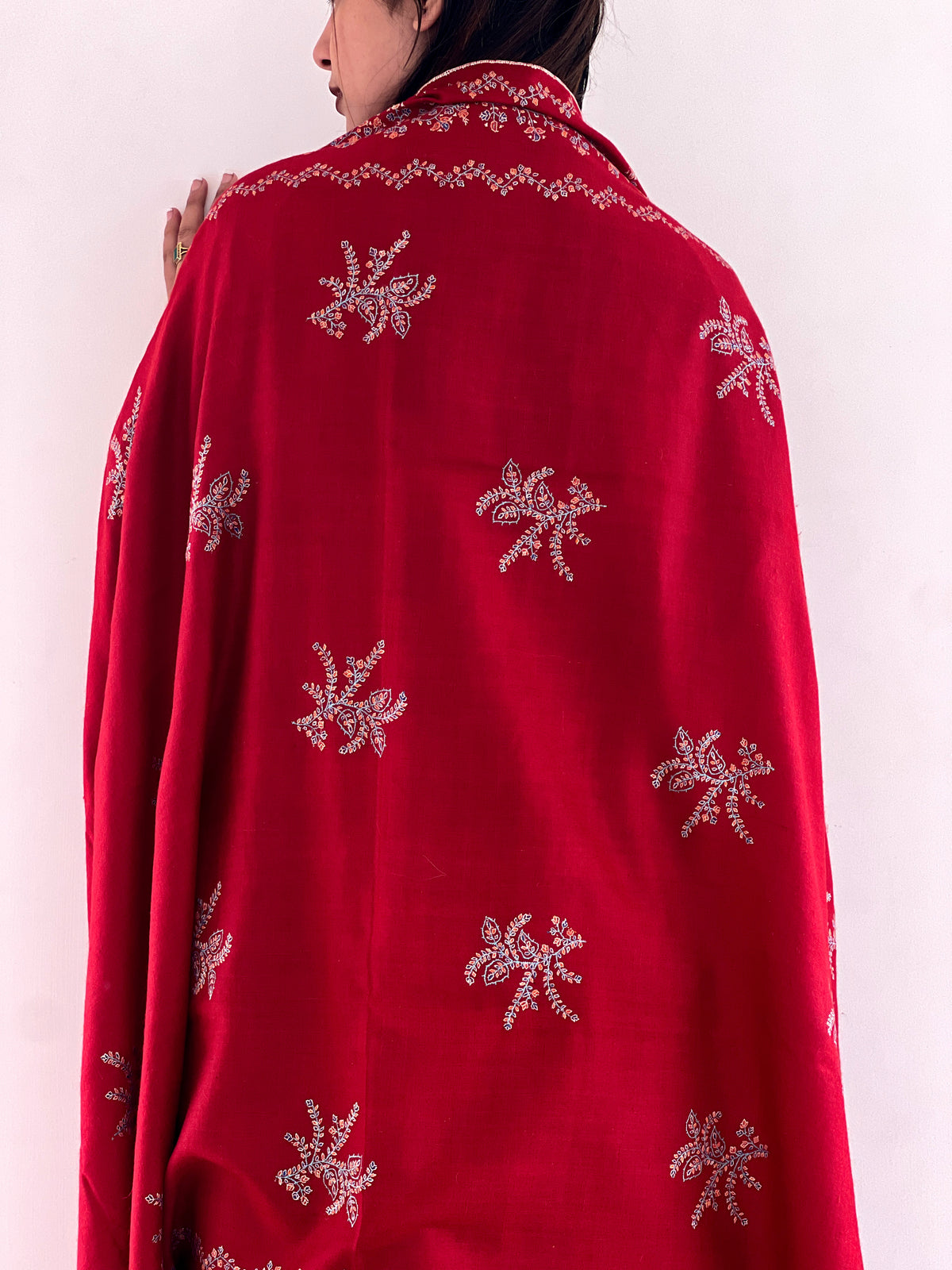 Laal Booti Pashmina