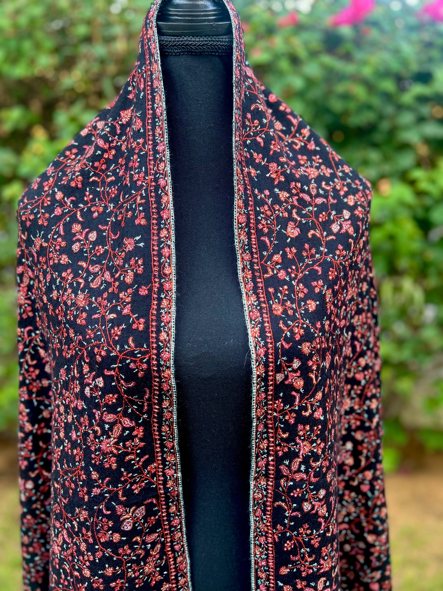 Ebony Bloom Pashmina Shawl