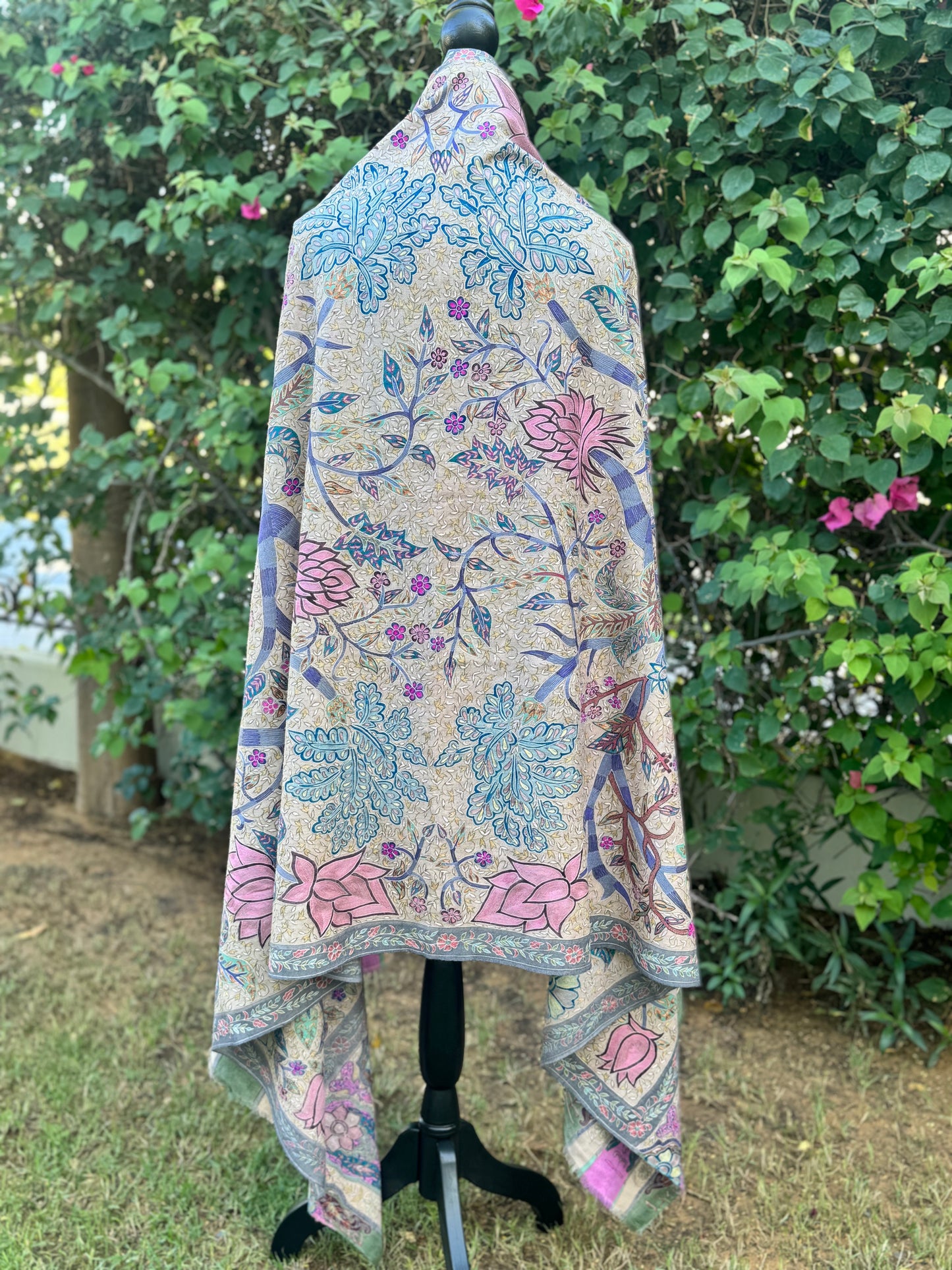 Canvas Bloom Pashmina