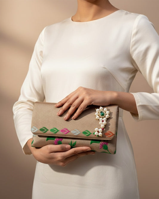 The Paithani Edit- Jewel Clutch